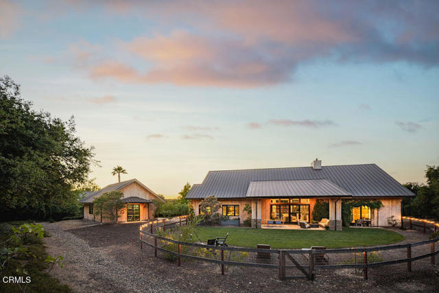 850 Sienna Way, Santa Ynez CA: https://media.crmls.org/mediaz/816fd4ec-1f64-4c94-9efa-eaf63653592a.jpg