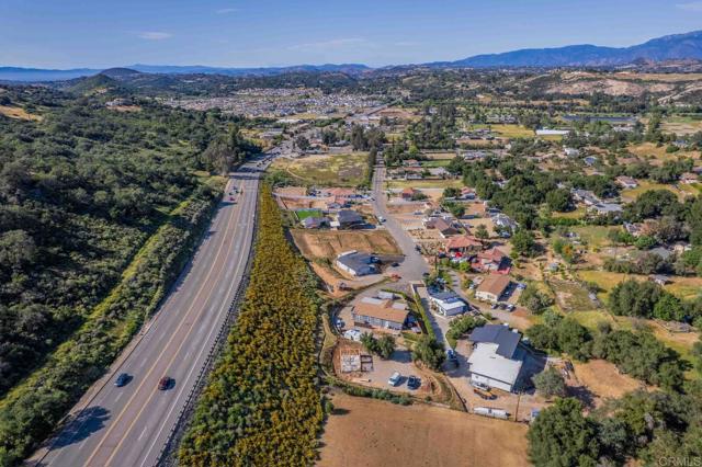 Detail Gallery Image 12 of 13 For 13814 Woods Valley Ct, Valley Center,  CA 92082 - – Beds | – Baths