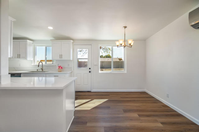 Image 4 of 18 For 2340 Sand Quill Avenue