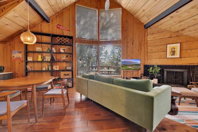 26785 Crestview Drive, Idyllwild CA: https://media.crmls.org/mediaz/8171ea5c-0fff-4bc2-a71f-a5c8a4ff45d2.jpg