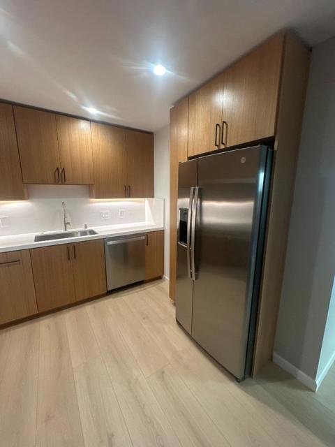 543 Everett Court, Palo Alto CA: https://media.crmls.org/mediaz/8172cda3-49bf-4fdc-accf-ece25342dedb.jpg