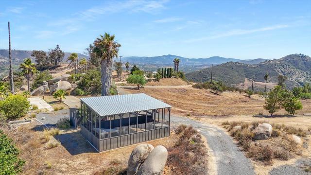 3020 22 Joni Lane, San Marcos CA: https://media.crmls.org/mediaz/8172cf14-b6a8-43d5-9c5e-8934c1a1dc72.jpg