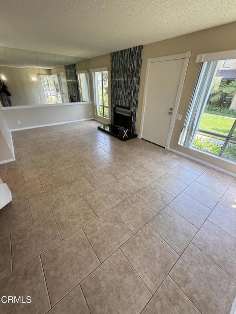Detail Gallery Image 4 of 28 For 5209 Perkins Rd, Oxnard,  CA 93033 - 3 Beds | 1/1 Baths