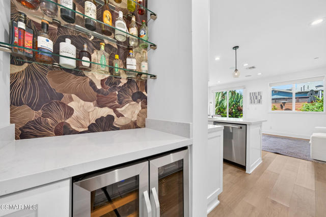 3 Bed Home for Sale in Los Angeles, California