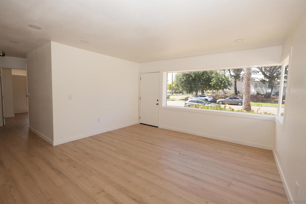 1021 Reed - photo 9