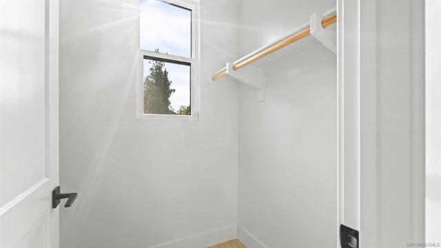 16925 Old Coach Rd, Poway CA: https://media.crmls.org/mediaz/81774342-3fa4-4095-bb4b-11e9bb61b84d.jpg