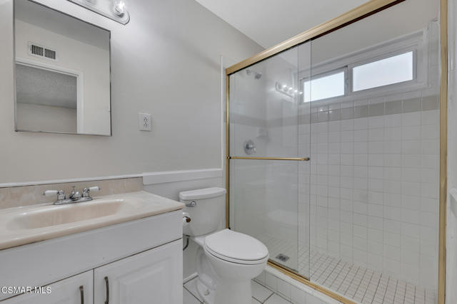 839 Jenny Drive, Newbury Park CA: https://media.crmls.org/mediaz/8178bad7-2100-4b04-8ab1-d868de7558b3.jpg