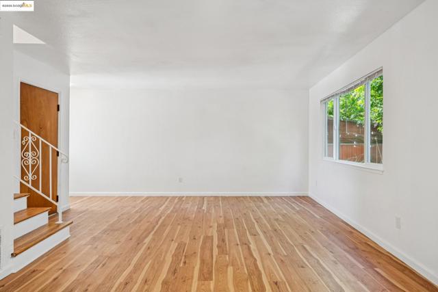574 66th, Oakland CA: https://media.crmls.org/mediaz/817a35c7-faf7-4375-8faf-0f9f4d2f3a96.jpg