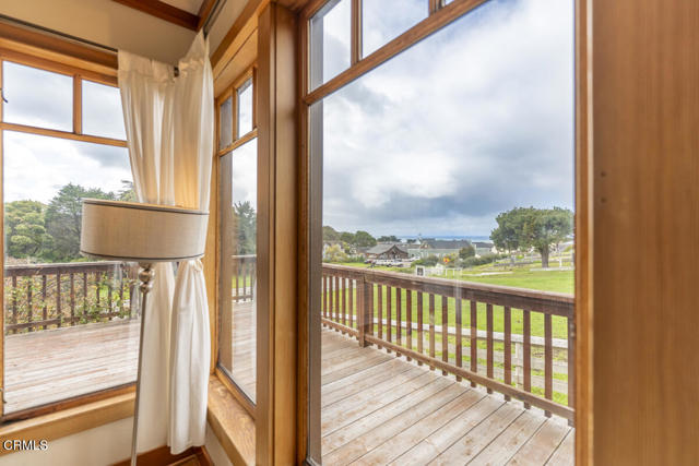 44920 Little Lake Road, Mendocino CA: https://media.crmls.org/mediaz/817ab013-d432-42f0-a17f-05e9778108be.jpg