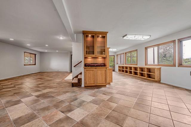 425 Vista Del Mar Drive, Aptos CA: https://media.crmls.org/mediaz/817b7edf-a6f9-4560-81d6-27e5997c1211.jpg