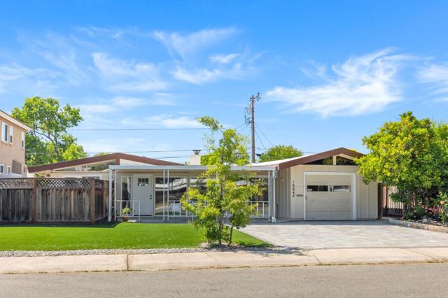18844 Arata Way, Cupertino CA: https://media.crmls.org/mediaz/817c4852-fef4-4dae-8160-3b200ec128a3.jpg