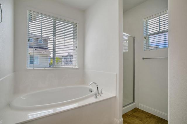 18547 Poppy Jasper Lane, Morgan Hill CA: https://media.crmls.org/mediaz/817ca464-b889-4976-bb30-108971de80db.jpg