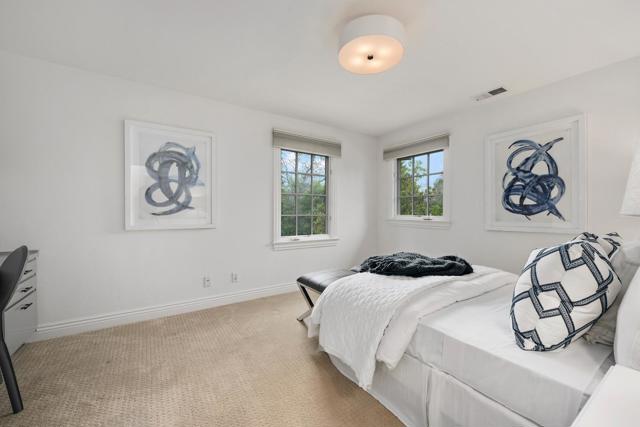 Image 21 of 46 For 1405 Hopkins Avenue