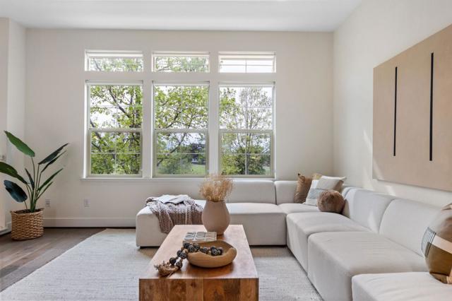 408 E 28th Avenue, San Mateo CA: https://media.crmls.org/mediaz/817ee0c8-c9b1-4373-a90b-18395029ae30.jpg