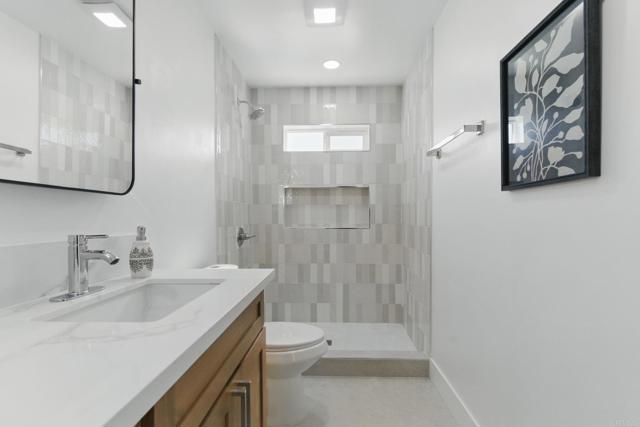 4471 Moraga Avenue, San Diego CA: https://media.crmls.org/mediaz/817f6fbd-3b9a-4fc2-ae17-010f873da747.jpg