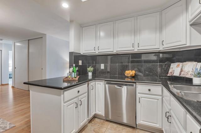 1031 Crestview Drive, Mountain View CA: https://media.crmls.org/mediaz/81807097-32bf-4fd4-ba55-2c9d8dbd7a37.jpg
