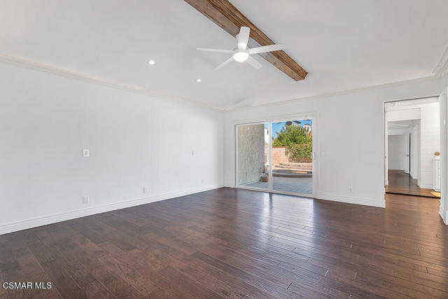 6344 Kerryhill Court, Agoura Hills CA: https://media.crmls.org/mediaz/81821dcf-0eaf-40ab-857d-58b3aea95401.jpg