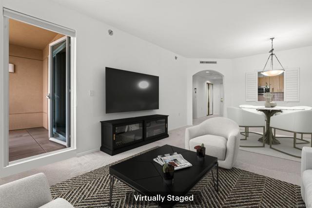 3890 Nobel Dr, San Diego CA: https://media.crmls.org/mediaz/81830dea-b5a4-4cf3-abd5-07278fb9978e.jpg