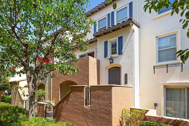 Detail Gallery Image 1 of 1 For 2463 Longstaff Court, San Marcos,  CA 92078 - 2 Beds | 2/1 Baths