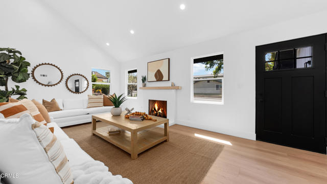 4 Bed Home for Sale in Thousand Oaks, California