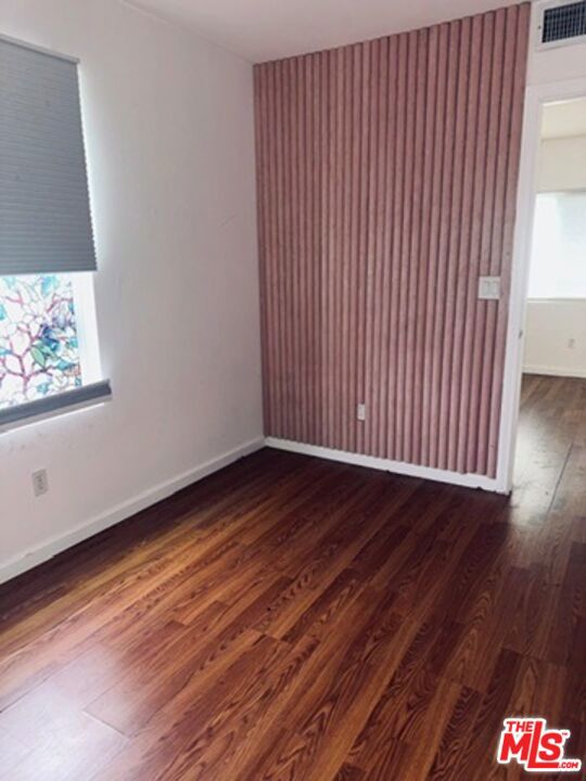 1204 Smith Place, Long Beach, California 90806, 3 Bedrooms Bedrooms, 0 ,1 BathroomBathrooms,Single Family Residence,For Sale,Smith,0,25631795