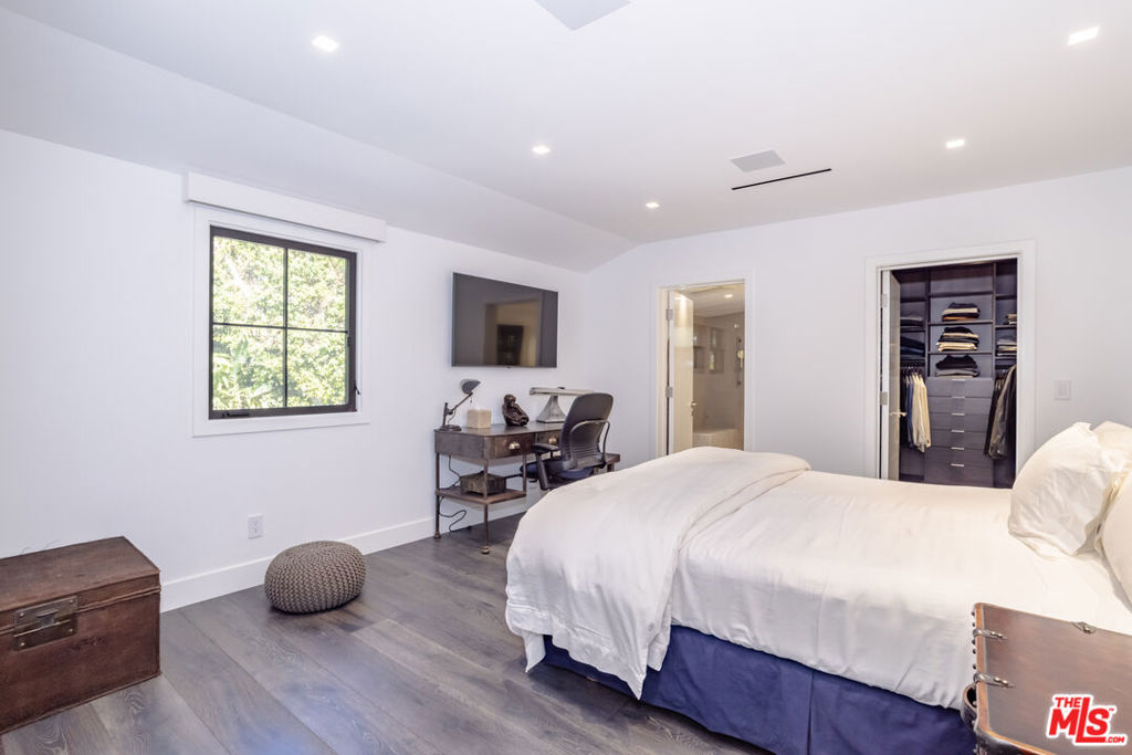 MLS #25481115 img 28