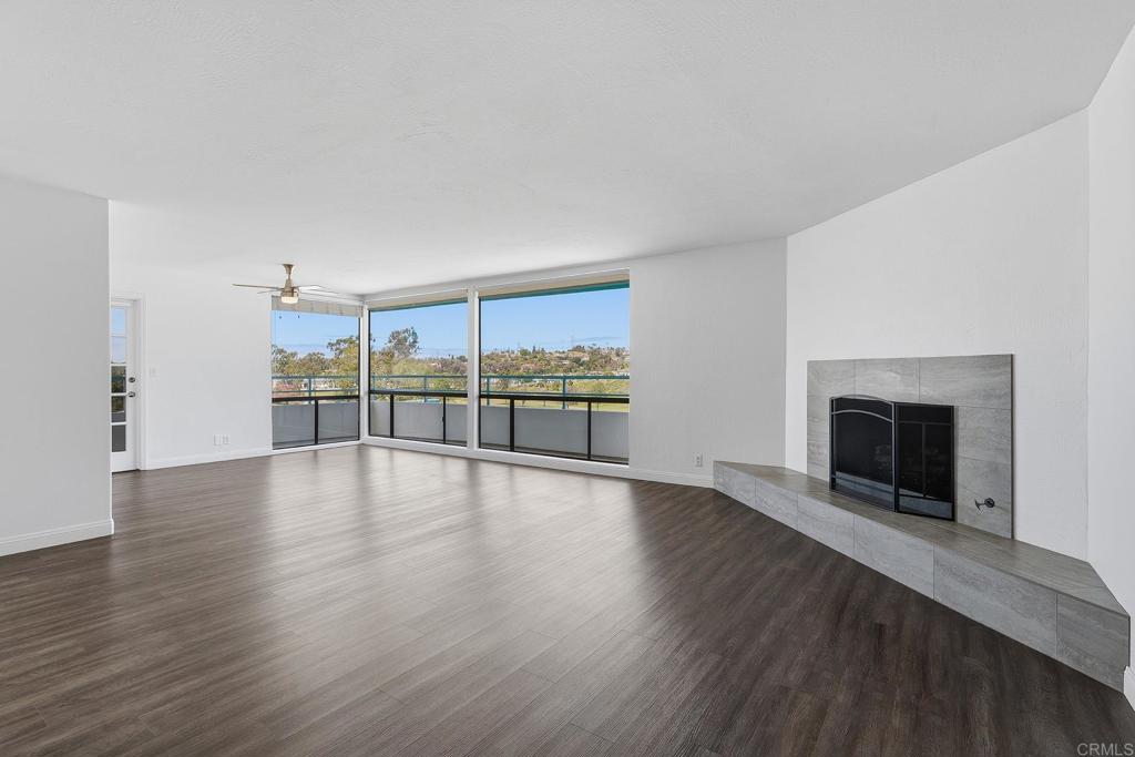 2558 Navarra Drive - photo 10