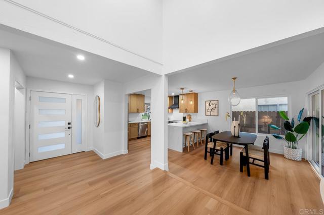 Detail Gallery Image 12 of 37 For 5679 Antigua Bld, San Diego,  CA 92124 - 3 Beds | 2 Baths