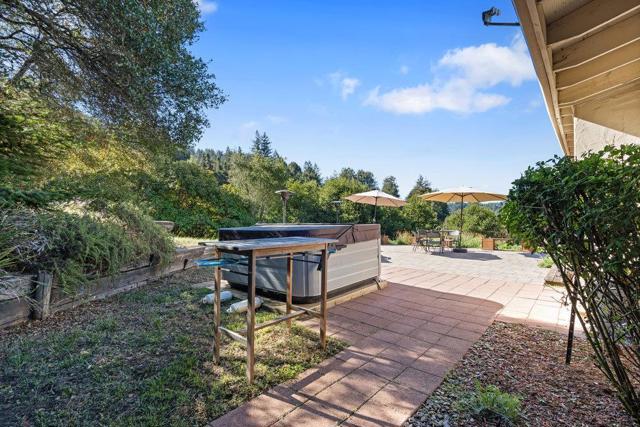 4760 Soquel Creek Road, Soquel CA: https://media.crmls.org/mediaz/818b0b2a-bfd7-4036-b5ed-9ebfae432c23.jpg
