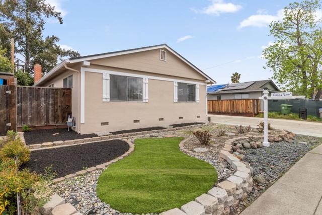 1483 Myrtle Avenue, San Jose CA: https://media.crmls.org/mediaz/818c0f45-2d4f-40ba-8abd-d73cc93ec51d.jpg