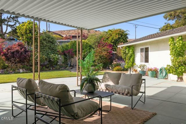 Image 32 of 46 For 410 Palomares Avenue