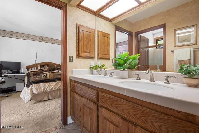 4655-pine-valley-pl-guest-bathroom-1