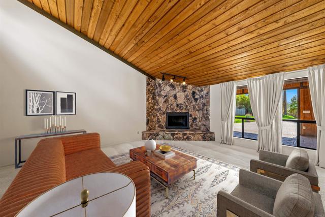 Detail Gallery Image 19 of 53 For 11915 Fuerte Vista Ln, El Cajon,  CA 92020 - 6 Beds | 4/2 Baths