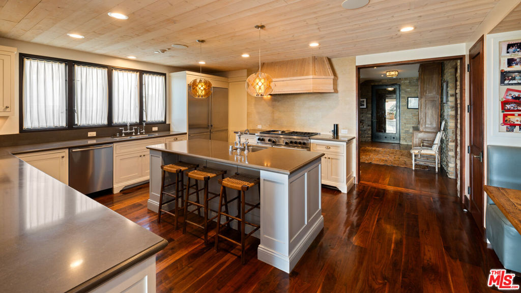 MLS #26646235 image #13