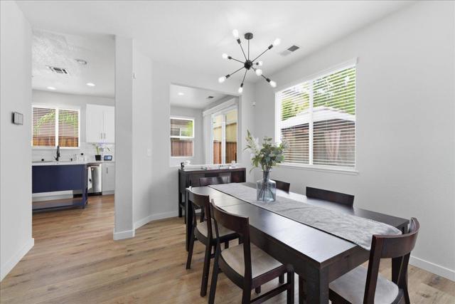 705 Otter Court, Fairfield CA: https://media.crmls.org/mediaz/818f4667-719e-4f96-a8dc-99c227f55952.jpg