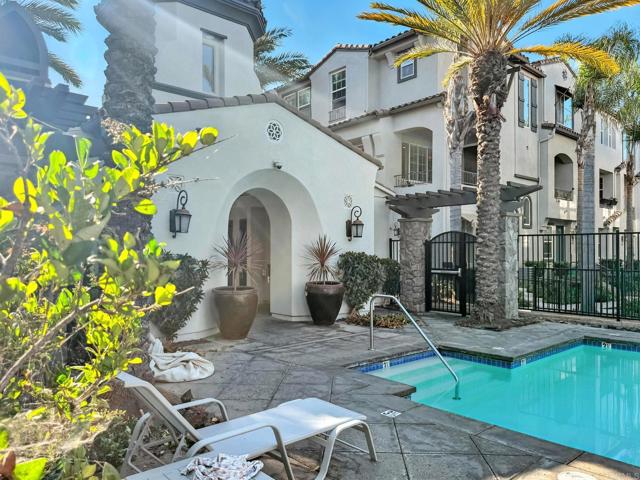 2454 Antlers Way, San Marcos CA: https://media.crmls.org/mediaz/819144a1-0884-40e8-8590-b93a7b2571c7.jpg