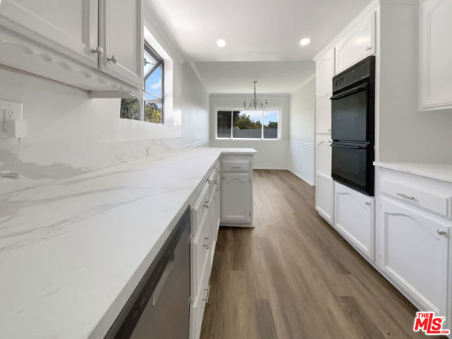 13864 Lexicon Avenue photo 6