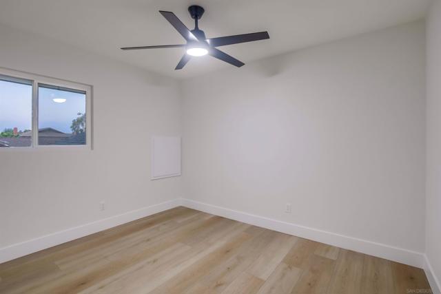 13856 Paseo Cardiel, San Diego CA: https://media.crmls.org/mediaz/81918523-03db-430b-b589-e6cb298c1ff2.jpg