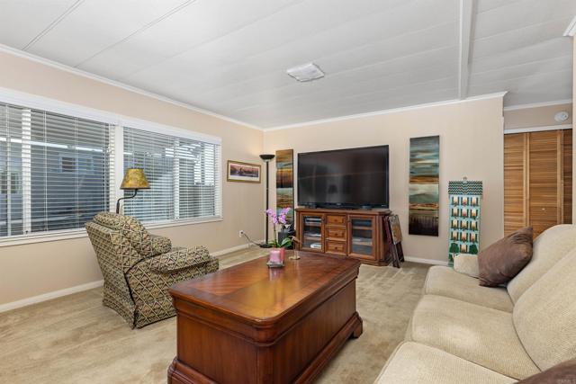 Detail Gallery Image 6 of 25 For 1600 E Vista Way #23,  Vista,  CA 92084 - 2 Beds | 2 Baths