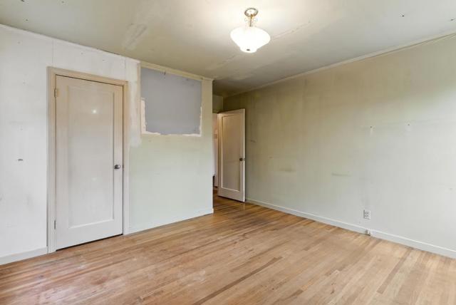 235 Alto Loma, Millbrae CA: https://media.crmls.org/mediaz/8192eeac-4b0b-47b7-a897-73e8338019b7.jpg