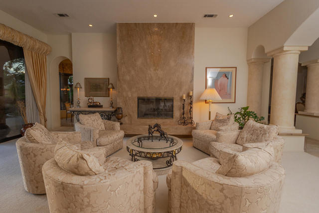 38111 Tandika N Trail, Palm Desert CA: https://media.crmls.org/mediaz/81933c43-c775-4ee8-a54f-4ec774de2a7e.jpg