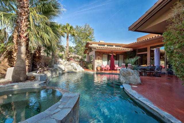 77170 Casa Del Sol, La Quinta CA: https://media.crmls.org/mediaz/81937892-aadd-4b28-ab49-3ed034372d2e.jpg