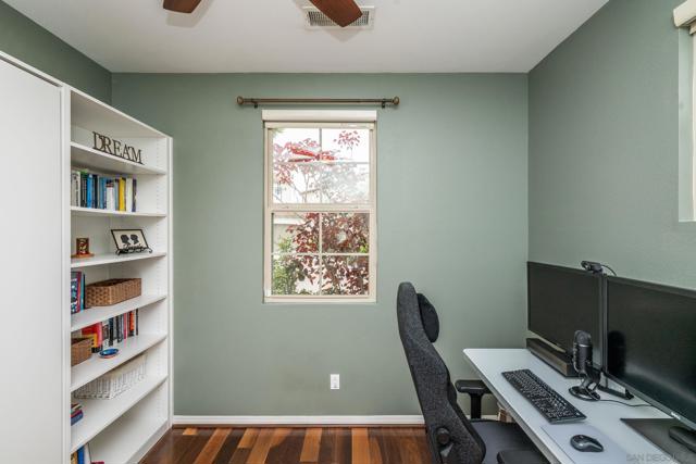 5621 Shasta Daisy Trl, San Diego CA: https://media.crmls.org/mediaz/81943c2a-f815-4932-bb5d-208937197468.jpg