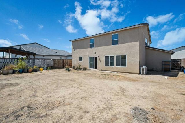 1666 Oak Street, Los Banos CA: https://media.crmls.org/mediaz/8195af09-c048-4af9-b19b-ac1895f4f8fa.jpg