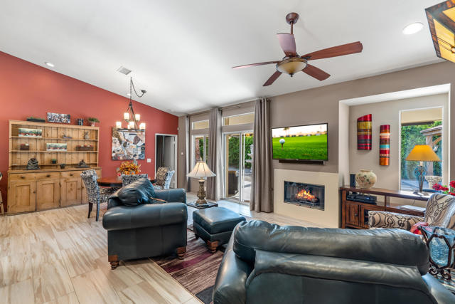 Image 7 of 47 For 36709 Avenida Del Sol