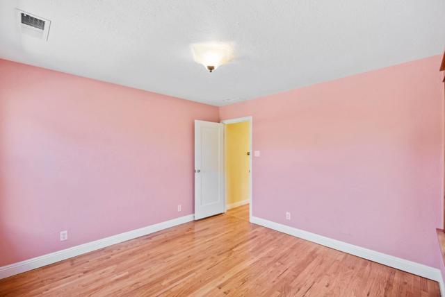 870 N 5th Street, San Jose CA: https://media.crmls.org/mediaz/81963fd4-a020-4046-ab27-d2180b800c2d.jpg