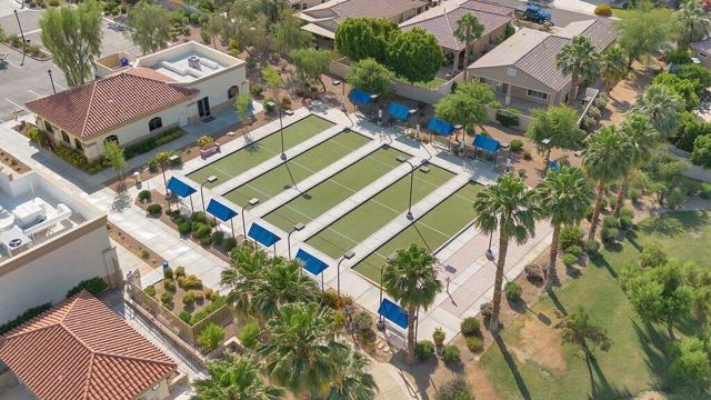 39910 Corte De Moda, Indio CA: https://media.crmls.org/mediaz/819648fd-70ec-4473-8c76-a5baf661525b.jpg