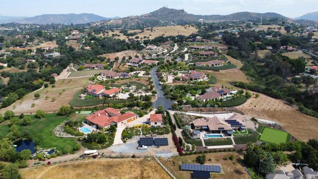 Image 58 of 64 For 3066 Via Montevina