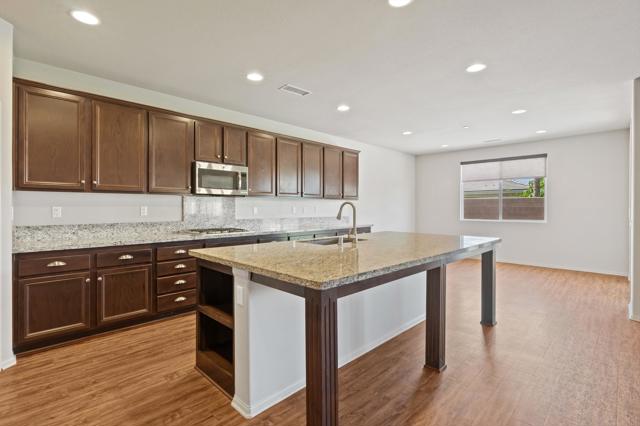 Image 8 of 29 For 82655 Concord Drive