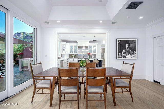 508 W Stafford Road, Thousand Oaks CA: https://media.crmls.org/mediaz/819bf3ec-630c-4626-af98-b7d01cb7d218.jpg